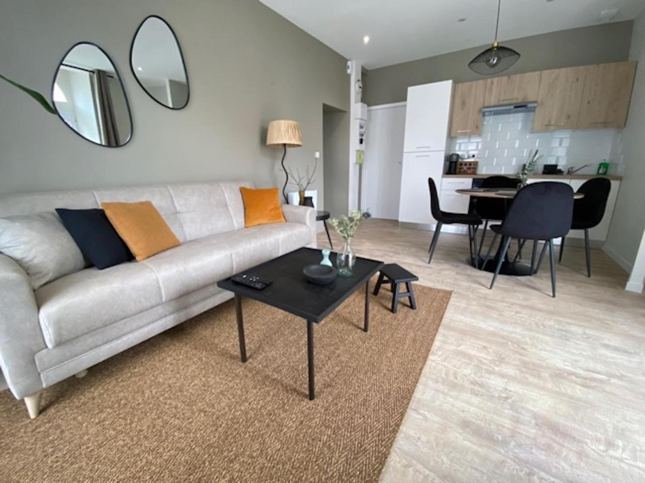 Myakaappartement Fontana * Cholet